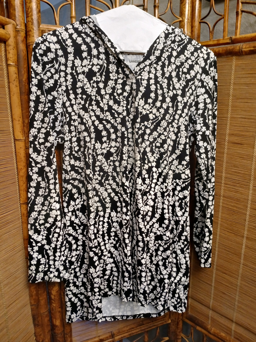 Land's End Hooded Black and White Floral Sunshirt 50 SPF